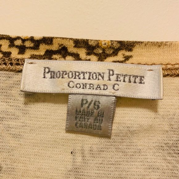 Proportion Petite Small Multi Pattern Tee - Picture 3 of 3